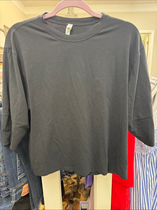 lululemon athletica Tops - lululemon athletica Black Short Sleeve Tee